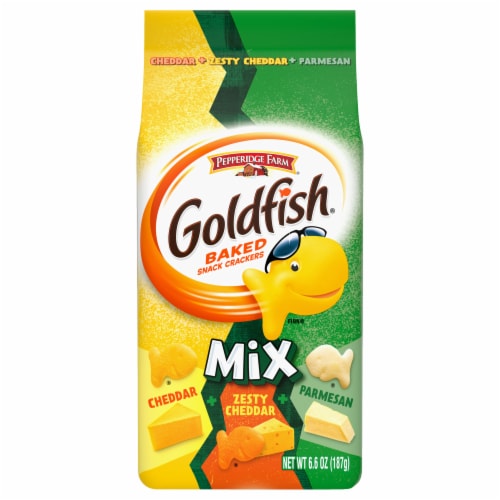 Goldfish® Mix Three Cheese Baked Snack Crackers Perspective: front