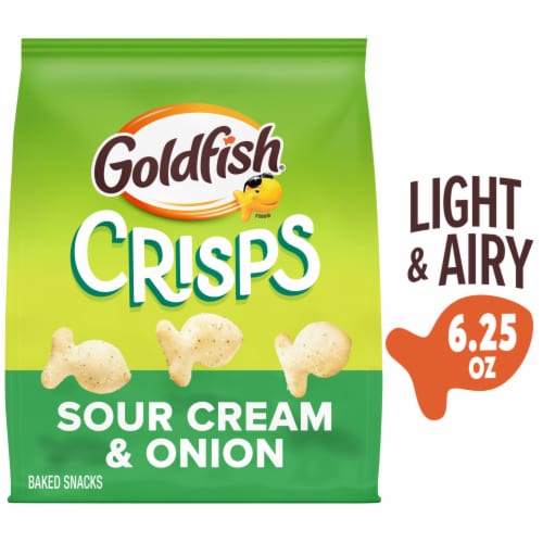 Goldfish® Crisps Sour Cream & Onion Crisps Crackers Perspective: front