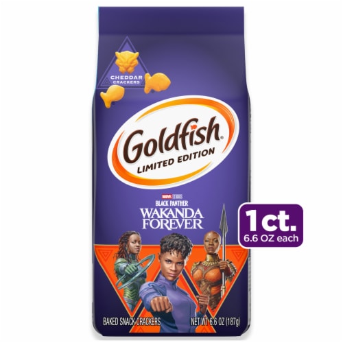 Goldfish® Marvel Studios Black Panther: Wakanda Forever Baked Cheddar Snack Crackers Perspective: front