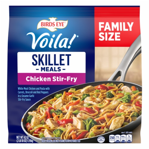 Birds Eye Voila Chicken Stir-Fry Family Size Frozen Meal Perspective: front