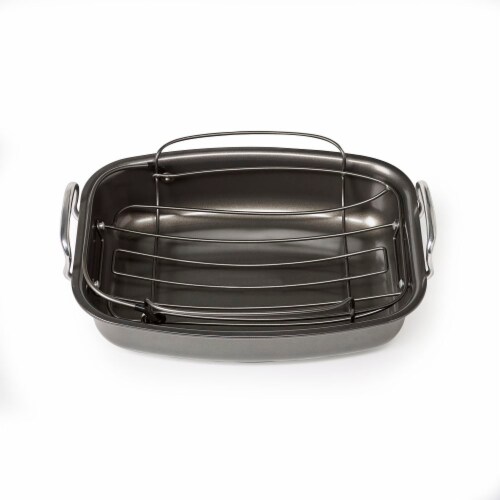 Chicago Metallic Roaster with Floating Rack Perspective: front