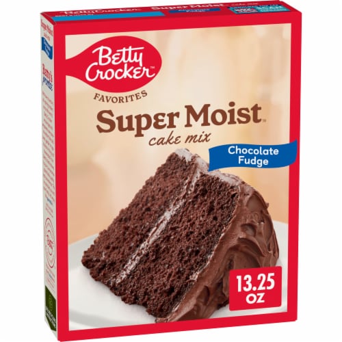 Betty Crocker Favorites Super Moist Chocolate Fudge Cake Mix Perspective: front