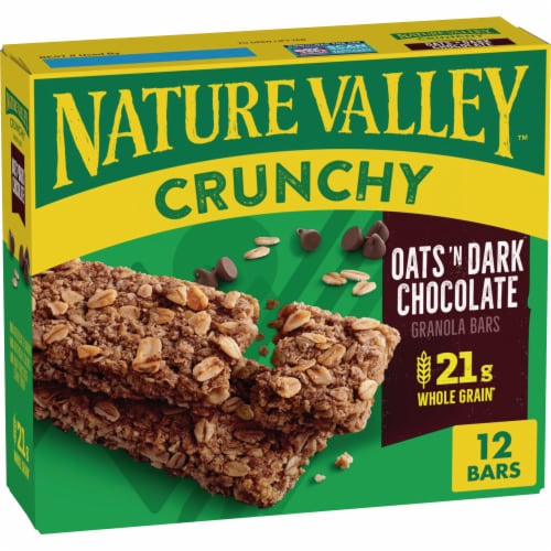 Nature Valley Oats & Dark Chocolate Crunchy Granola bars Perspective: front