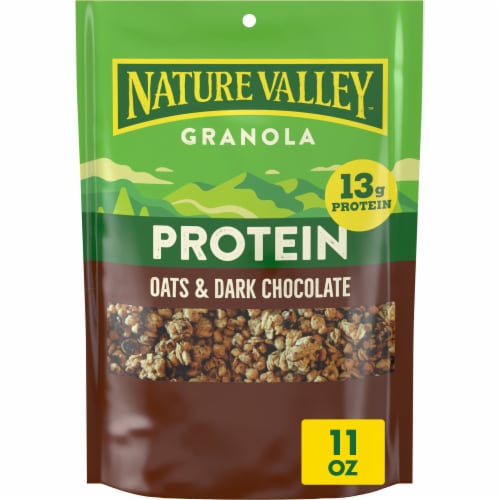 Nature Valley Protein Oats and Dark Chocolate Granola Perspective: front