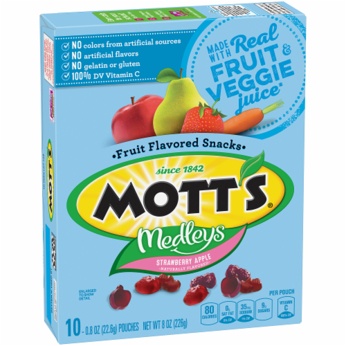 Mott's Medleys Strawberry Apple Fruit Snacks Perspective: front