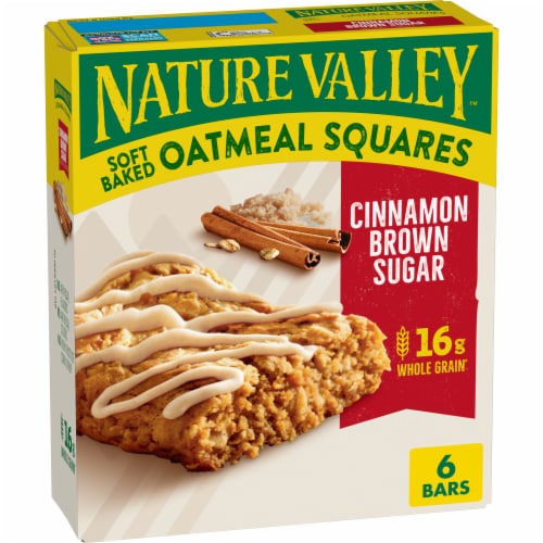 Nature Valley Soft Baked Oatmeal Squares Cinnamon Brown Sugar Breakfast bars Perspective: front
