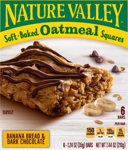 Nature Valley™ Soft-Baked Banana Bread & Dark Chocolate Oatmeal Squares Perspective: front