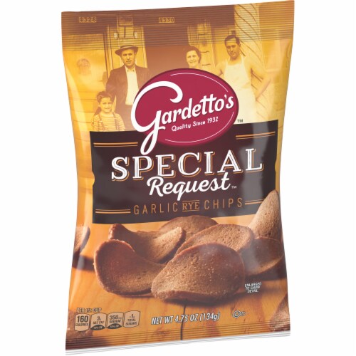 Gardetto's Snack Party Mix Roasted Garlic Rye Chips Snack Bag Perspective: front