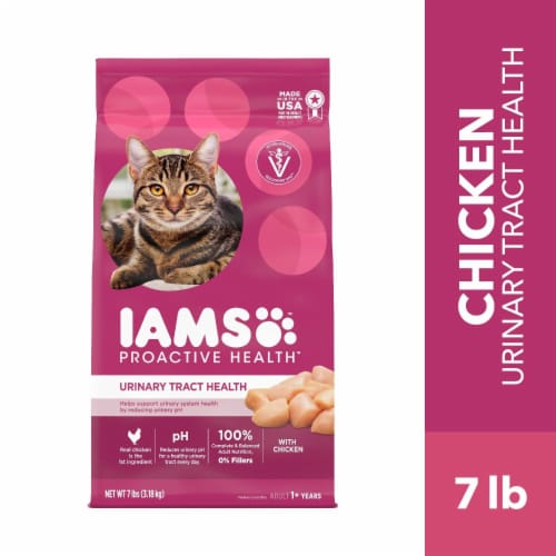 IAMS™ Proactive Health Urinary Tract Health with Chicken Adult Cat Food Perspective: front