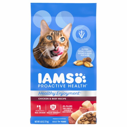 IAMS™ Proactive Health™ Chicken and Beef Recipe Perspective: front