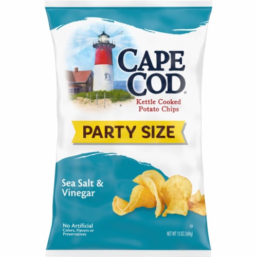 Cape Cod Potato Chips Sea Salt & Vinegar Kettle Chips Perspective: front