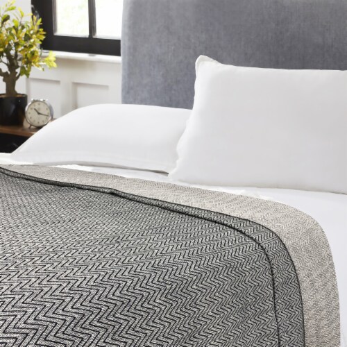 Harper Lane Black Chevron Cotton Blanket Perspective: front