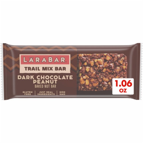 Larabar Trail Mix Dark Chocolate Peanut Baked Nut Bar Perspective: front
