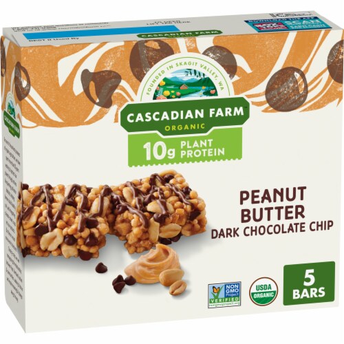 Cascadian Farm™ Organic Peanut Butter Dark Chocolate Chip Protein Bars Perspective: front
