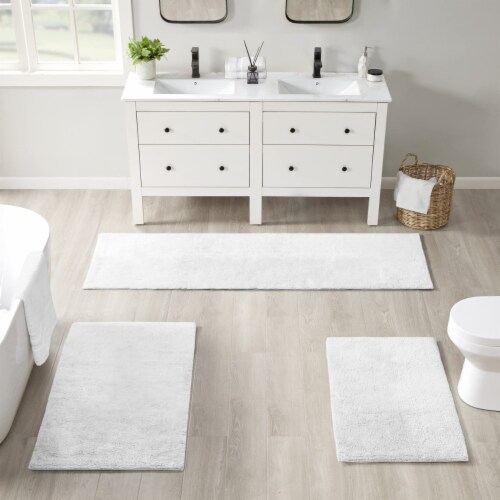 Beautyrest Plume Reversible Cotton Bathroom Rug, White - 21x34 Perspective: front