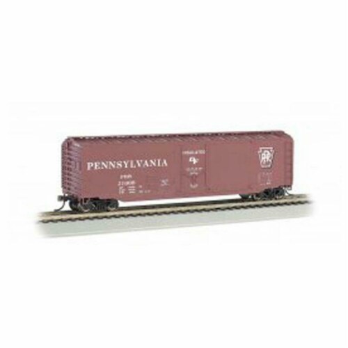 Bachmann  50 ft. HO Plug Door Box Car PRR No.21008 Model Train Perspective: front