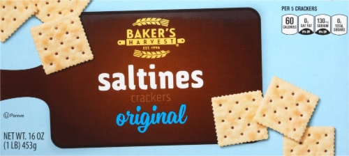 Baker's Harvest® Original Saltine Crackers Perspective: front