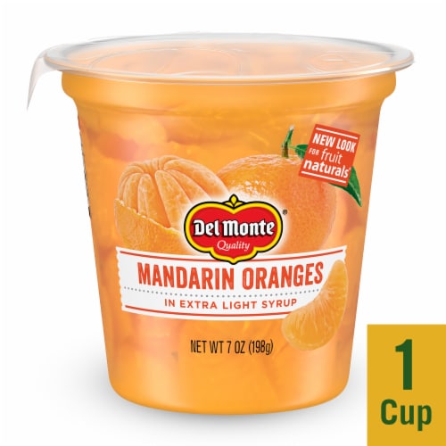 Del Monte® Mandarin Oranges Fruit Cup Snacks Perspective: front
