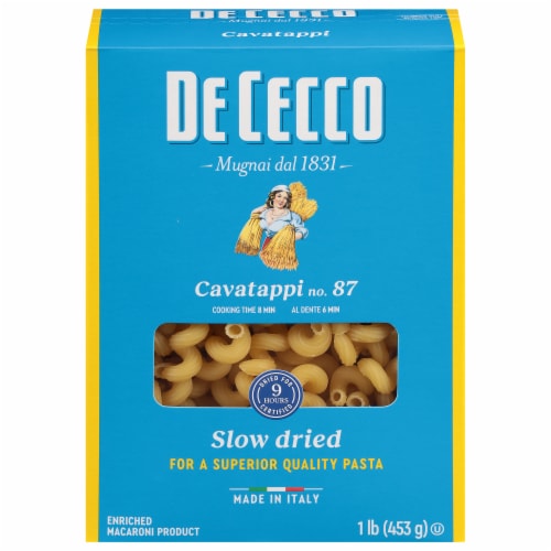 De Cecco Cavatappi Pasta Perspective: front