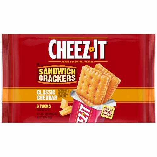 Cheez-It Classic Cheddar Sandwich Crackers Perspective: front