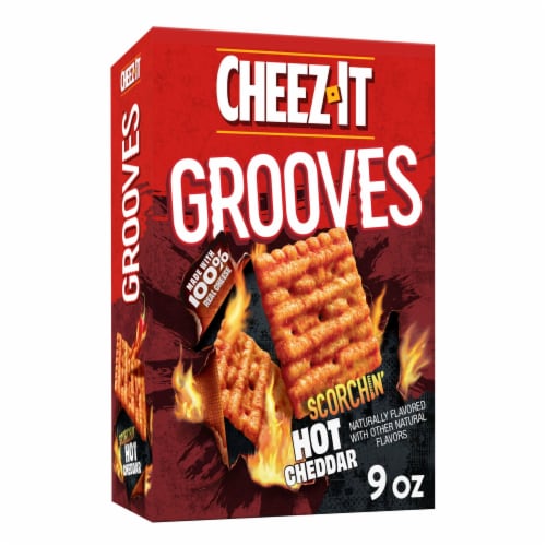 Cheez-It® Grooves Scorchin' Hot Cheddar Cheese Snack Crackers Perspective: front