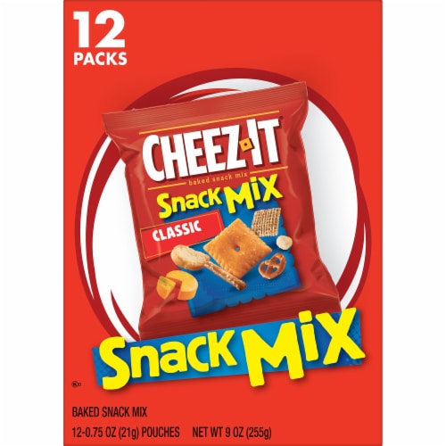 Cheez-It® Classic Snack Mix Perspective: front