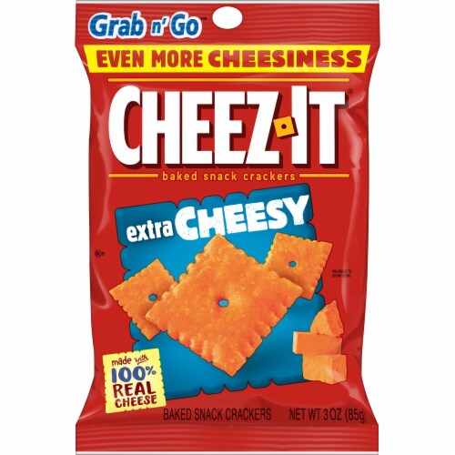 Cheez-It® Extra Cheesy Cheese Snack Crackers Grab and Go Perspective: front