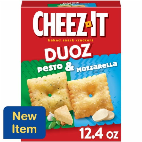 Cheez-It® DUOZ Pesto and Mozzarella Crackers Perspective: front