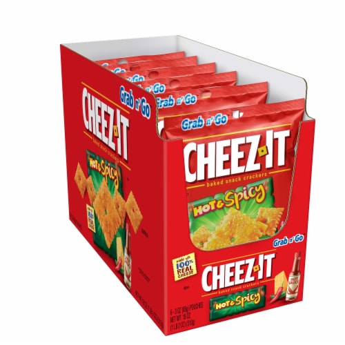 Cheez-It Hot and Spicy Cracker - 3 oz. bag, 36 per case Perspective: front