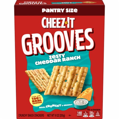 Cheez-It® Grooves Zesty Cheddar Ranch Cheese Crackers Perspective: front