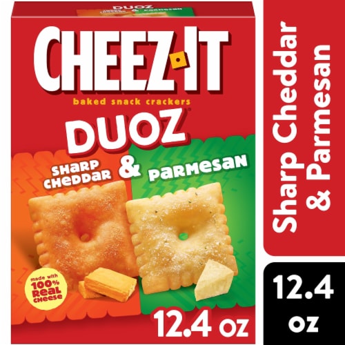 Cheez-It® DUOZ Sharp Cheddar and Parmesan Cheese Crackers Perspective: front