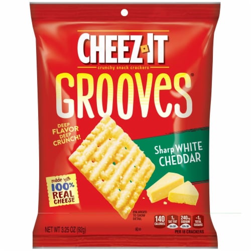 Cheez It Grooves Sharp White Cheddar Crispy Cracker, 3.25 Ounce -- 6 per case. Perspective: front