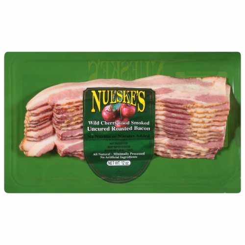 Nueske's® Wild Cherrywood Smoked Uncured Bacon Fresh Sliced Deli Meat Perspective: front