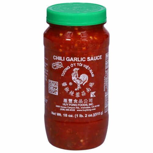 Huy Fong Chili Garlic Sauce Perspective: front