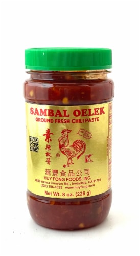 Huy Fong Sambal Oelek Chili Paste Perspective: front