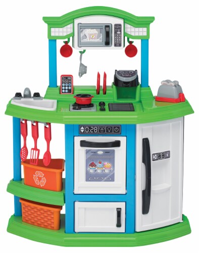 American Plastic Toys Cozy Comfort Kitchen Perspective: front
