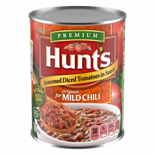 Hunt's® Seasoned Diced Tomatoes in Sauce Perspective: front
