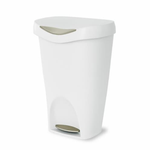 Umbra 084200-670 13 gal Brim Step Can, White & Nickel Perspective: front