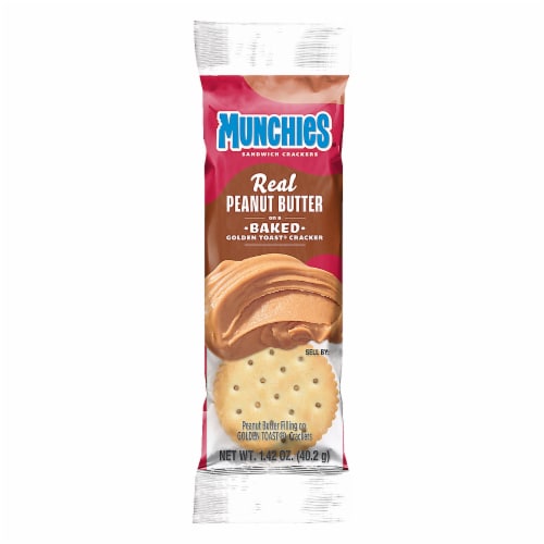 Munchies Peanut Butter Sandwich Crackers Perspective: front