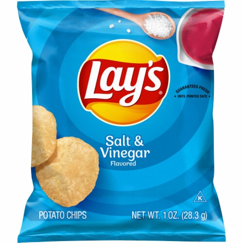 Lay's® Salt & Vinegar Flavored Potato Chips Perspective: front