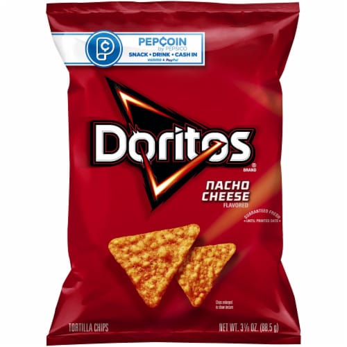 Doritos Nacho Cheese Tortilla Chips Perspective: front