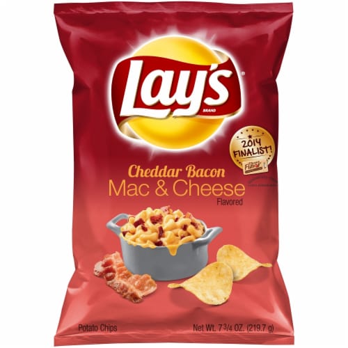 Lay's Cheddar Bacon Mac & Cheese Potato Chips Perspective: front