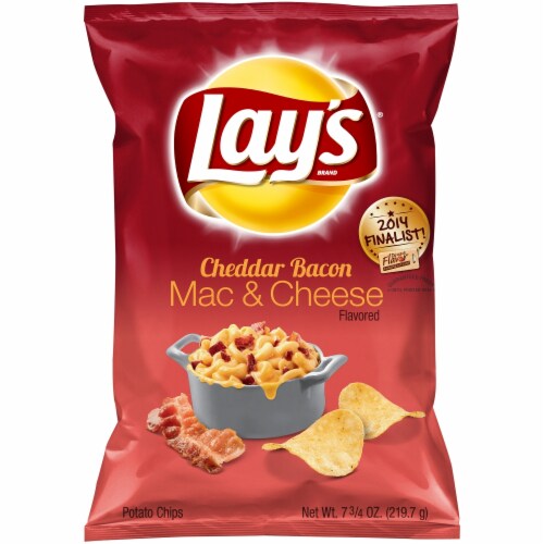 Lay's Cheddar Bacon Mac & Cheese Potato Chips Perspective: front