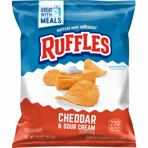 Ruffles® Cheddar & Sour Cream Potato Chips Perspective: front