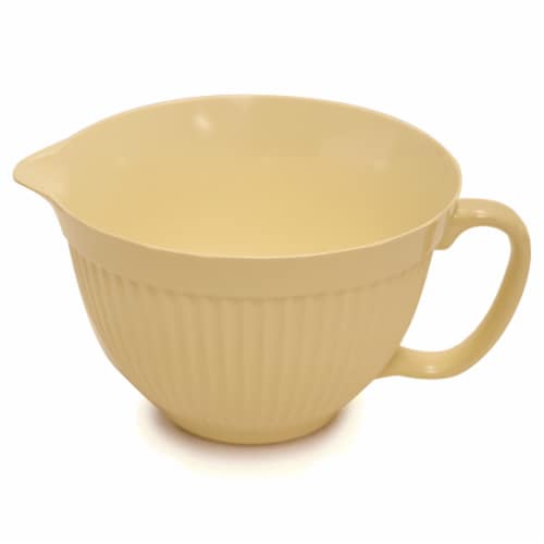 Norpro 4 Quart Lemon Yellow Grip EZ Mixing Bowl Perspective: front