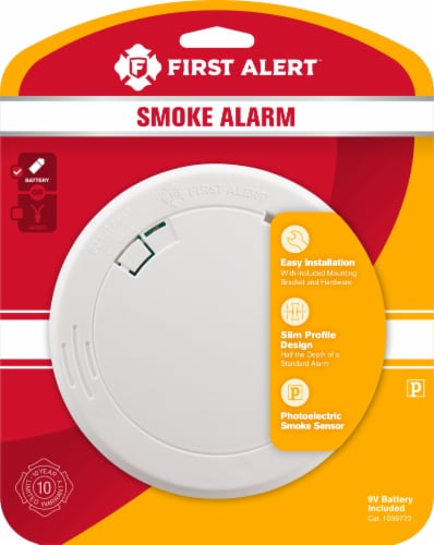 First Alert™ Battery Operated 9V Photoelectric Slim Round Smoke Alarm Perspective: front