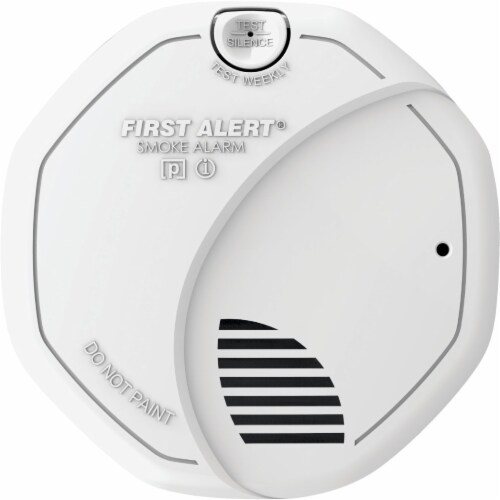 First Alert™ Combo Smoke Alarm Perspective: front