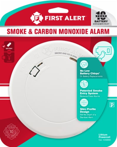 First Alert™ 2-In-1 Combo Detector - White Perspective: front