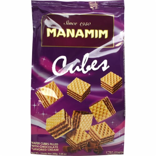 Manamim Chocolate Flavored Cream Wafer Cubes Perspective: front