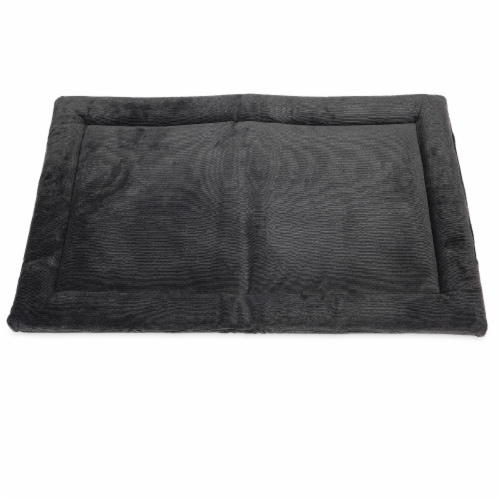 Petmate 50-70 lb Kennel Mat Perspective: front